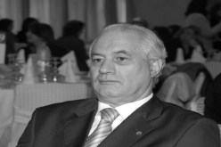 المحتالون على الجزائريين في‮ ‬حماية كندا