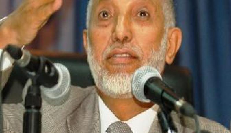 الشيوخ يتقدمون جامعة الشباب