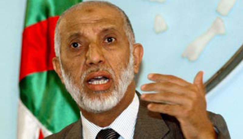 السيد بلخادم يبرز أهمية مناقشة القضايا الخلافية للحزب داخل اللجنة المركزية