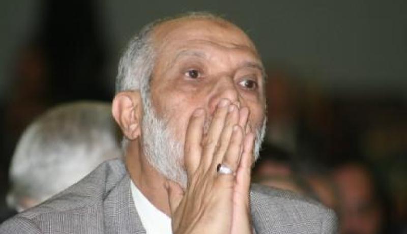 “حسني مبارك غالط في حسابو”
