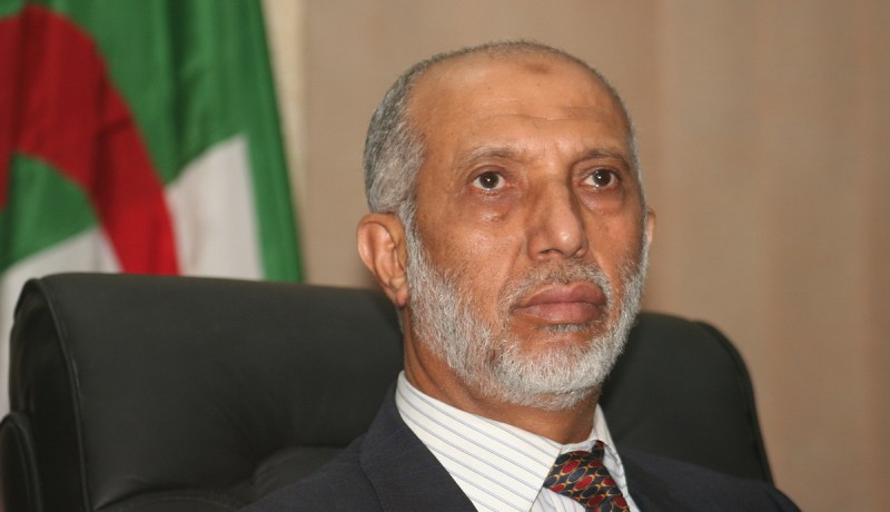 بلخادم : مبادرات التغيير السلمي ظاهرة صحية للتعددية السياسية في الجزائر