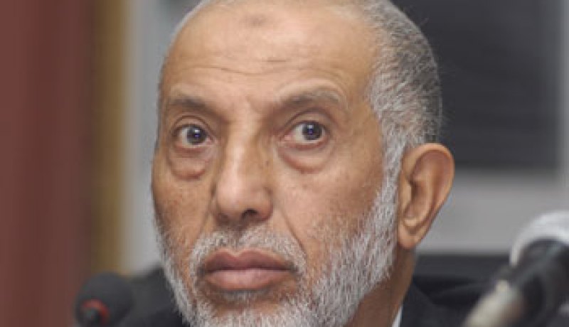 حضور بلخادم أكثر من بروتوكولي