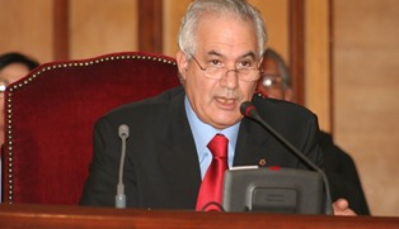 أسباب وطنية تغيب بلعيز