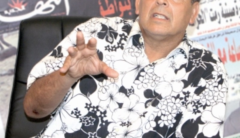 حسام حسن نكرة، معقد والتاريخ يشهد له أين تربى رفقة والديه