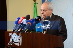 بن بيتور: الجامعة الجزائرية دون مستوى