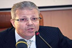 بن بوزيد يكشف عن ربط 25 ألف مؤسسة تربوية بشبكة معلومات مركزية