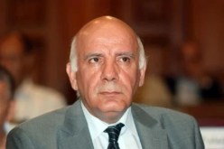 عمال مؤسسة الإمتياز الفلاحي يحتجون ويهددون بالتصعيد