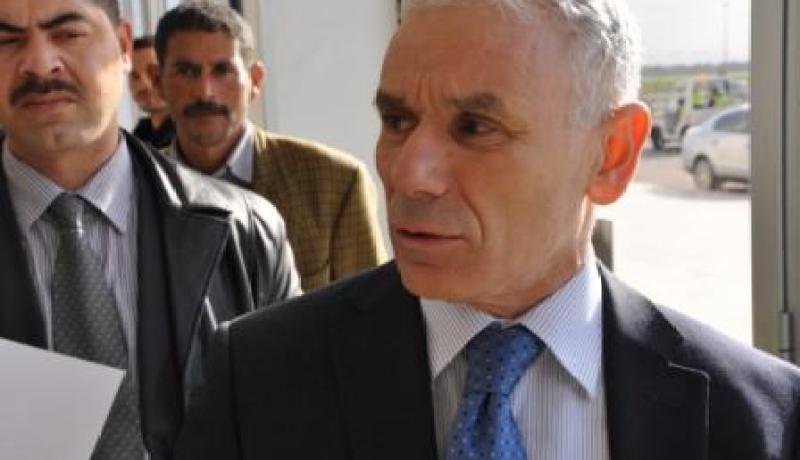 التحقيق حول مراكز “الفيزا”..خط أحمر