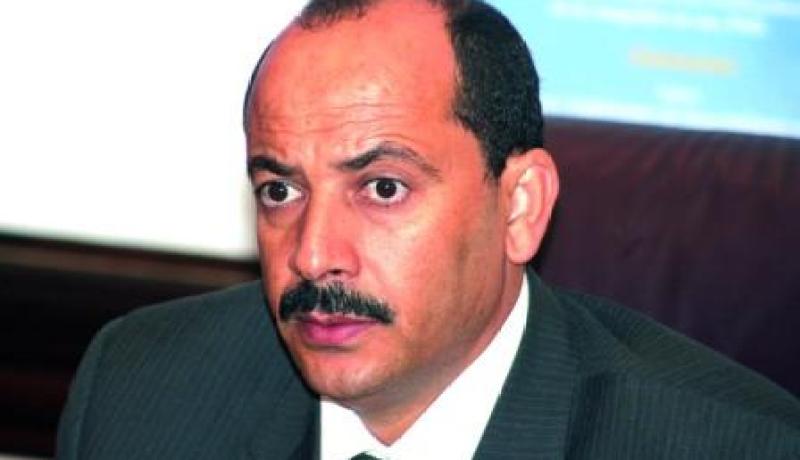 دراسات في القمة تعاني الإهمال