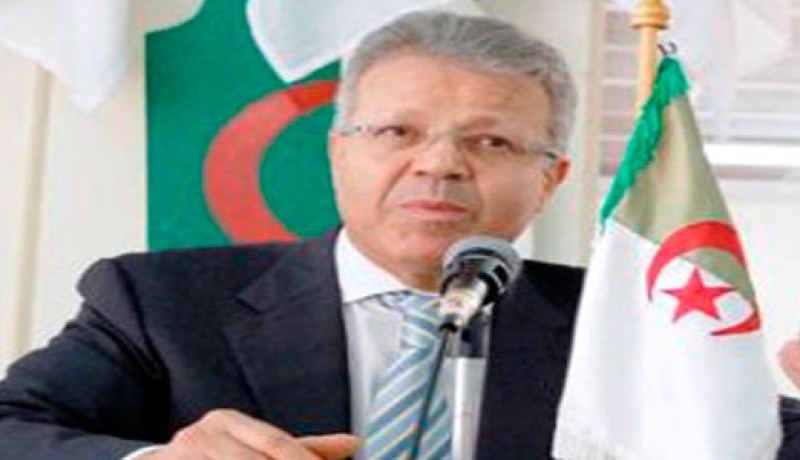 بن بوزيد ينفي وجود علاقة بين الأستاذ الضحية والصور المنشورة في الصحف والفايس بغليزان