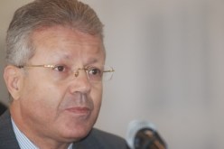 أساتذة يفضّلون المركز الثقافي الفرنسي