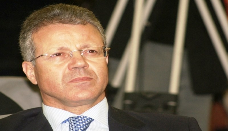 شِعر الأخضر السائحي‮ ‬إلزامي‮ ‬على الأطفال