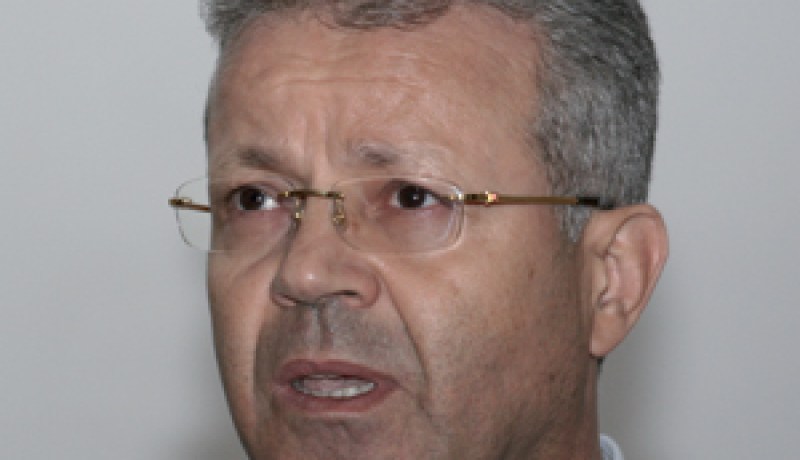 بن بوزيد يدخل من عطلته