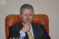 بن بوزيد يعلن عن توقيف توزيع السكنات الوظيفية لفائدة أساتذة الجنوب