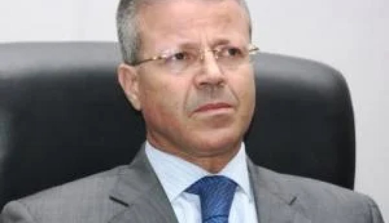 بن بوزيد لا يوجد خطأ في امتحان الرياضيات واتركوا أبناءنا يمتحنون