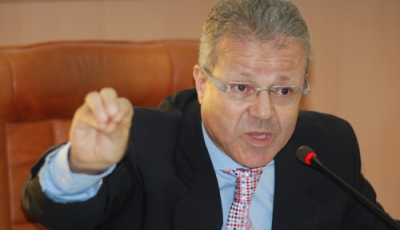 ‮زيادات في‮ ‬رواتب الأسلاك المشتركة لقطاع التربية قريبا‬