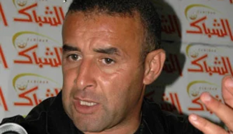 لدى زيارته الخاطفة إلى الجزائر:بن شيخة يعرض على سوڤار وحميدي الانضمام للإفريقي التونسي