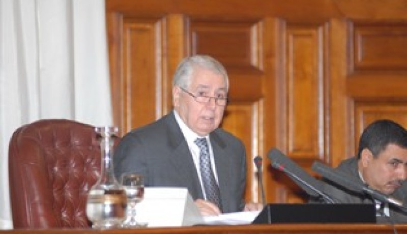 مشرعي الكونغرس عند بن صالح