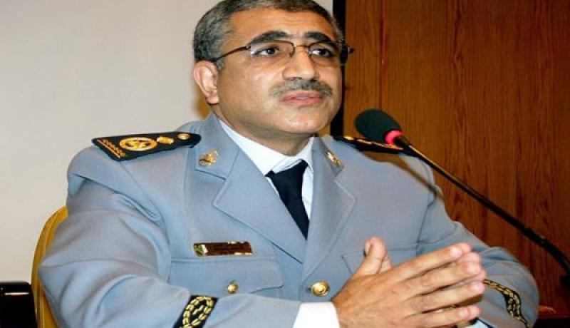 بيع المواد الملوّثة حصري للمتخصصين عند بن طاهر