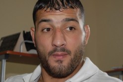 بن يخلف ''خاطيه'' المشاكل