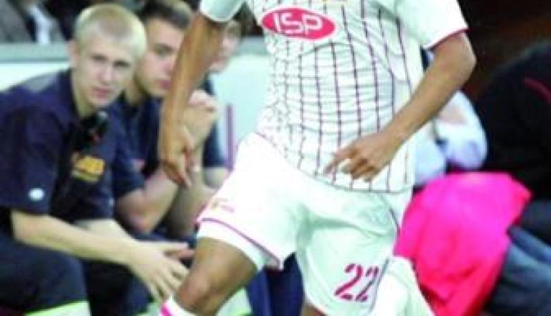 بن يمينة يفضل التركيز مع اتحاد برلين ومادوني يأمل في العودة مجددا إلى ''الخضر''