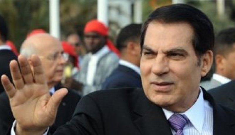سويسرا تقرر تمديد مدة تجميد أرصدة مبارك وبن علي
