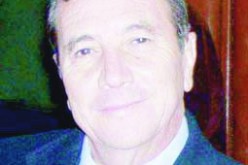 حمـدي بنـــاني يكـتـب مسيرته الفنية