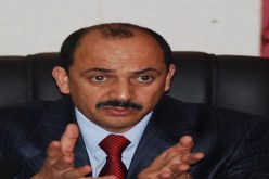 بن بادة ينهي الحصار الإلكتروني