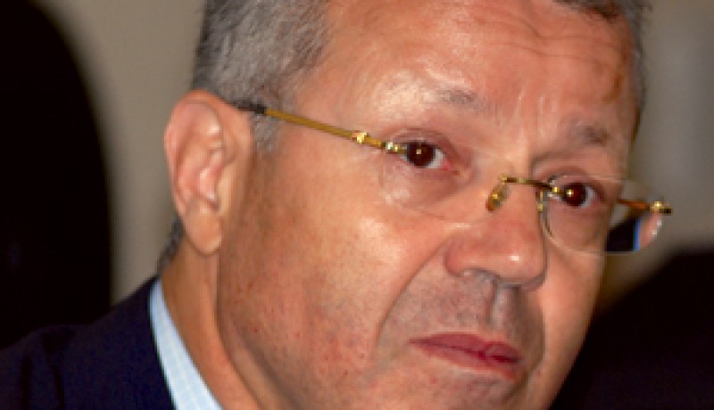 بن بوزيد… ينفذ وعيده