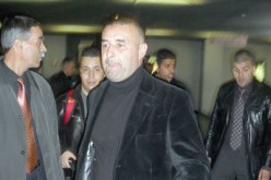 حرب المناصب تشتعل من الطائرة والكـــل يريــــد تزكيـــة الجنــــرال لمعـــركة المغـــرب