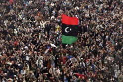 الثوار‮ ‬يقبضون على جنرال من أسرة القذافي