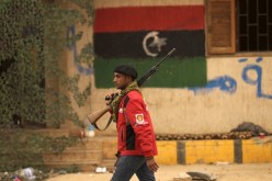 بنغازي معقل المتمردين هدف لقوات معمر القذافي