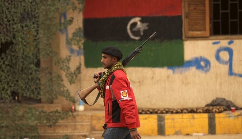 بنغازي معقل المتمردين هدف لقوات معمر القذافي
