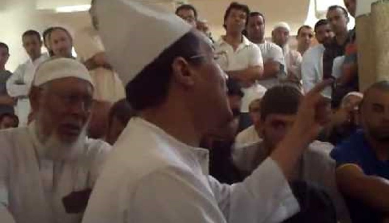 بن حاج يجند ''خليفة'' لتحريض المصلين بمسجد ''الوفاء بالعهد'' في العاصمة