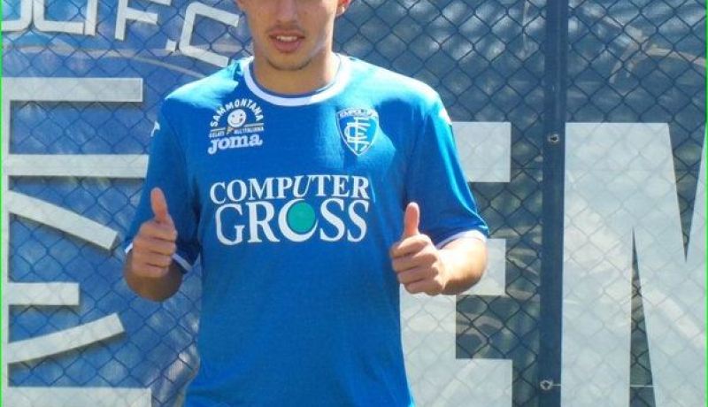 بن ناصر يُودّع “أرسنال” وينتقل إلى إيطاليا