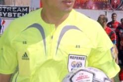 “الحكام الجزائريون ليسوا متضامنين وأعترف بأن لاعب من بجاية تحايل علي”