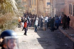 أعيان بريان ومسؤولوها يدعون السكان إلى التعقل