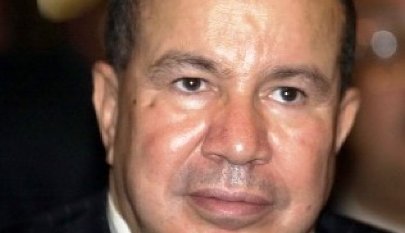 بركات يواصل تطهير الصحة..