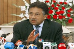 مشرف ينتقد إنتهاك الولايات المتحدة لسيادة باكستان