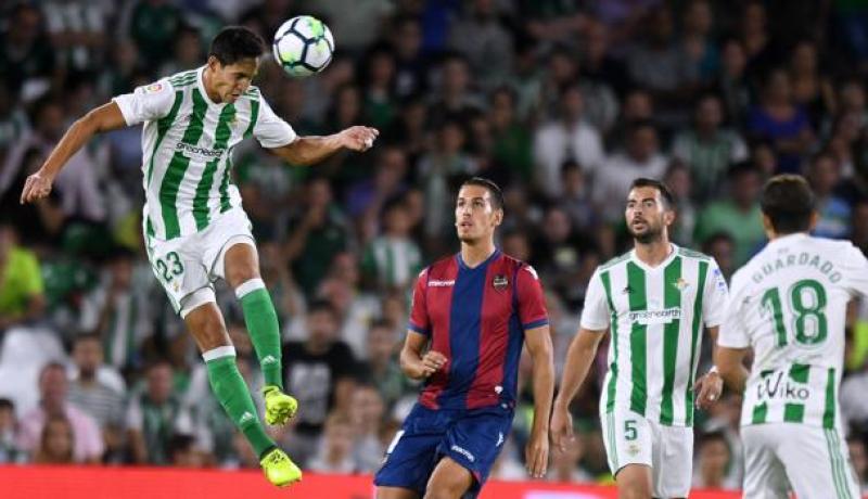 ماندي يواصل التألق في الدوري الإسباني