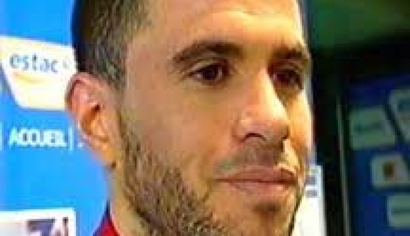 ياسين بزاز يتطلع إلى تجربة احترافية بالخليج