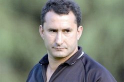المدرب الجزائري بـزاز يــستغـيـث ببلاتير لإنقاذه مـن إســــرائيــــل