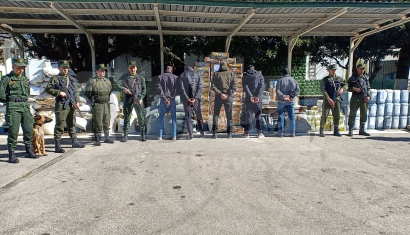 تفكيك 3 ورشات سرية وحجز 22 طن من الشمة المغشوشة بعنابة