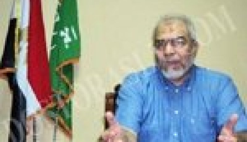 غزلان لشفيق كلامك يثير الضحك.. مرسي لم يهرب.. أهل الخير حطموا له باب الزنزانة