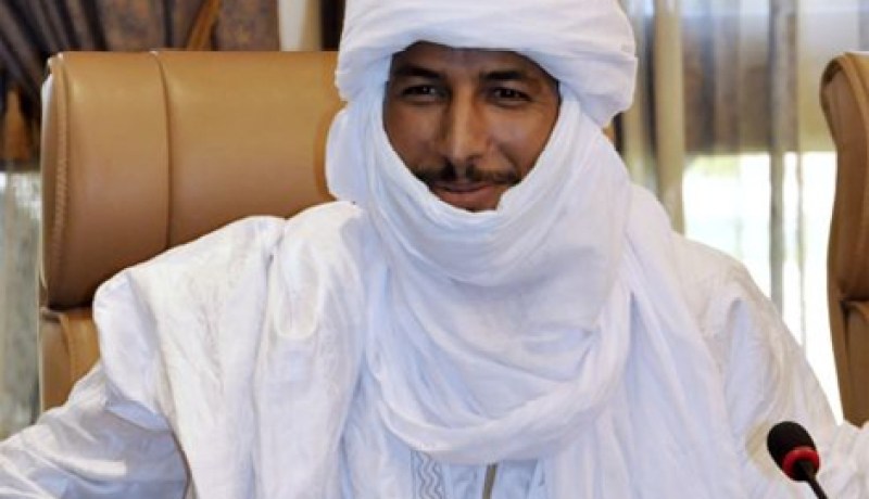 أغ الشريف يعلن عن التوقيع على اتفاق السلام والمصالحة ببماكو