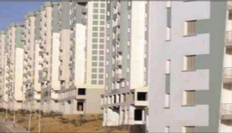 تسوية أكثر من 400 ملف للبنايات غير المطابقة في النعامة