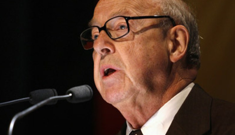 بليكس يشكك فى “سلامة حكم” بوش وبلير على الامور عند غزوالعراق