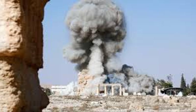 داعش يفجر 3مدافن برجية في مدينة تدمرالسورية