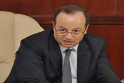 بولطيف قلبو على الموظفين