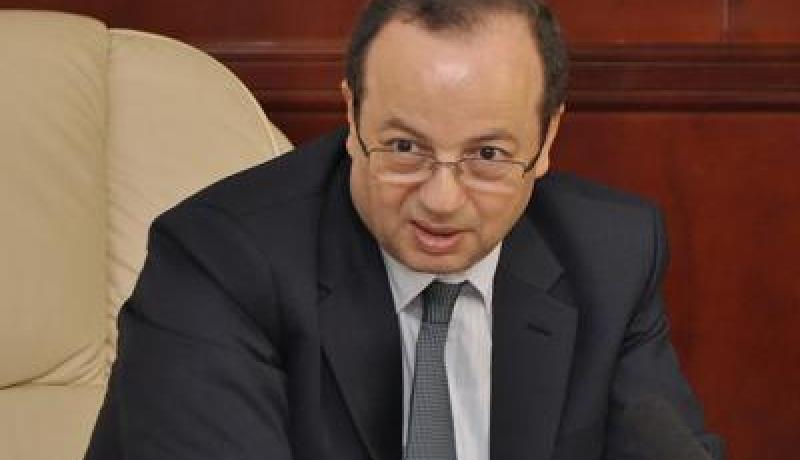 بولطيف يخالف تعليمة سلال ويرقّي الشيوخ